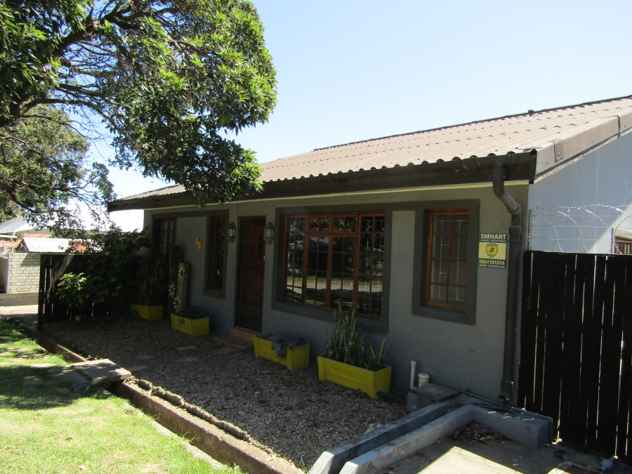 3 Bedroom Property for Sale in Humansdorp Eastern Cape